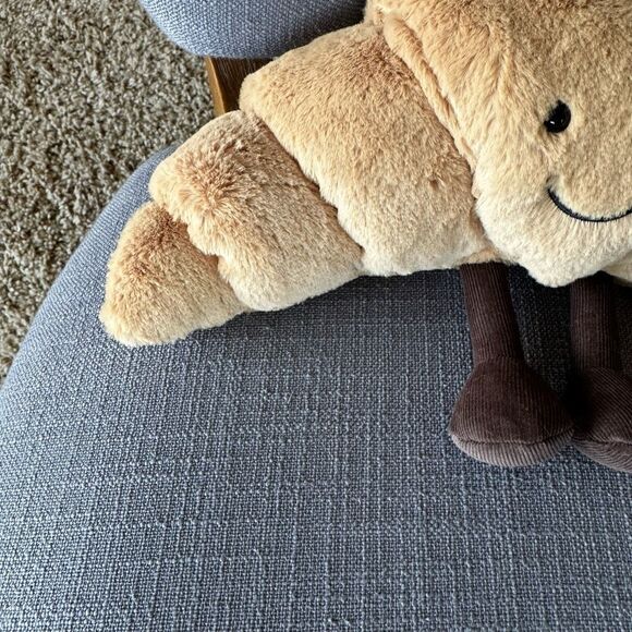 Jellycat Medium Croissant FAST SHIP NEW Amuseables - Picture 2 of 9